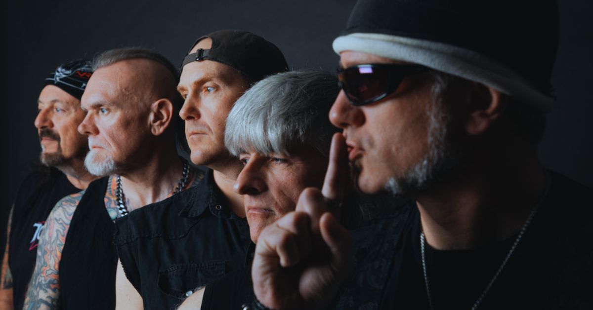 Toys That Bïte debut album You Have Been Warned, heavy rock album released March 2026